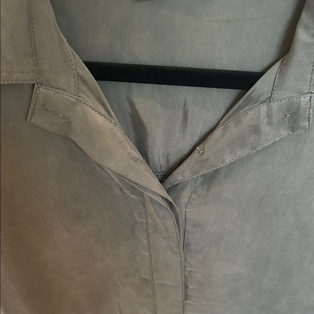 Lovestitch Gray Cuffed Sleeve Shirt - Picture 4 of 5
